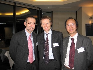 Prof Ron Weber, Dean, Faculty of Information Technology, Monash University; Ron Speed, Director, PricewaterhouseCoopers; John Mo, Team Leader, Manufacturing Systems, CSIRO Manufacturing & Infrastructure Technology.