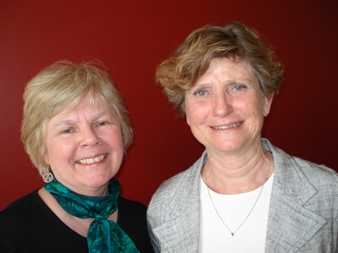 Left:  Dr Kirsty Williamson, Faculty of IT; 
Right: Prof Louise Limberg, University College of Borås, Sweden